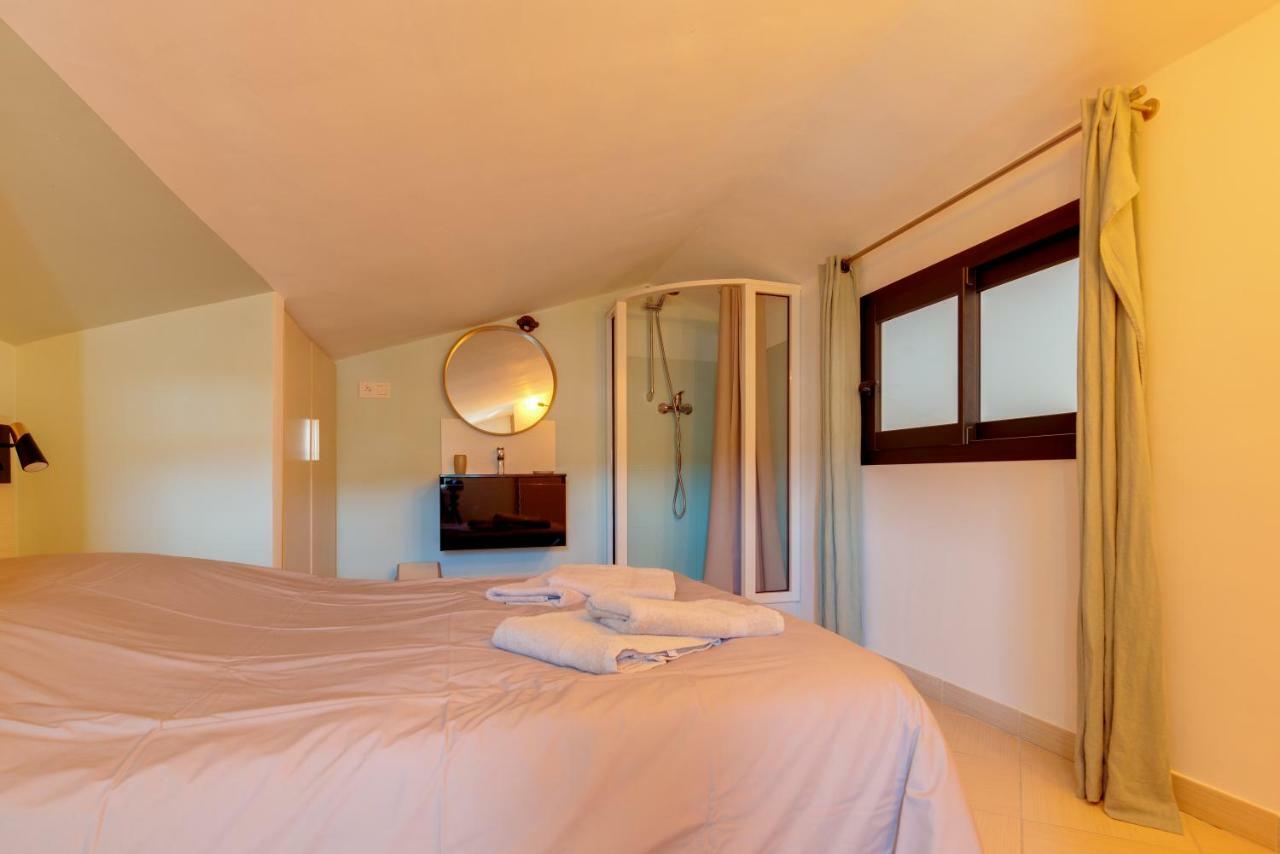 Terrazza Soli Mare Belgodere  Luaran gambar
